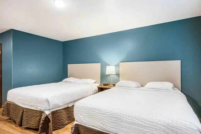 غرفة قياسية بسريرين كوين، WoodSpring Suites Libertyville - Chicago 6/10