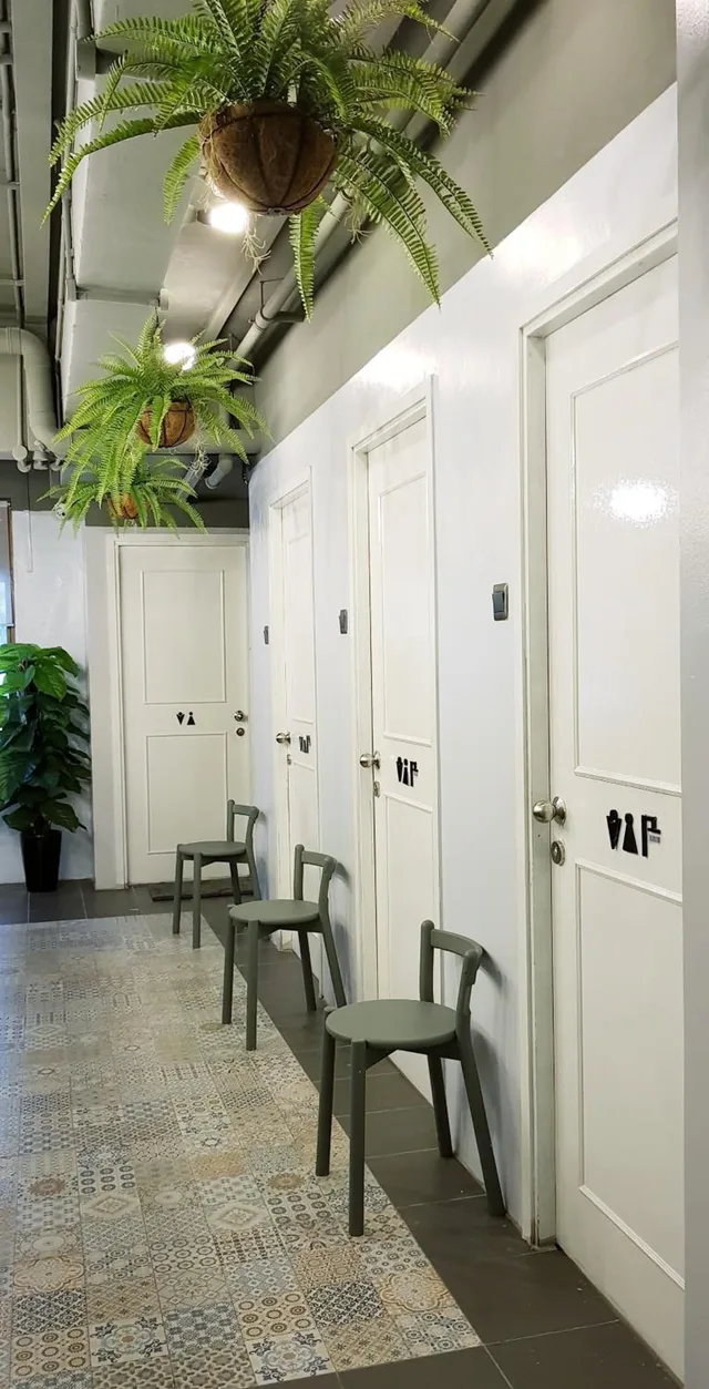 Female Dorm, Pod, Queen Bed، The Pod At Beach Road 6/6