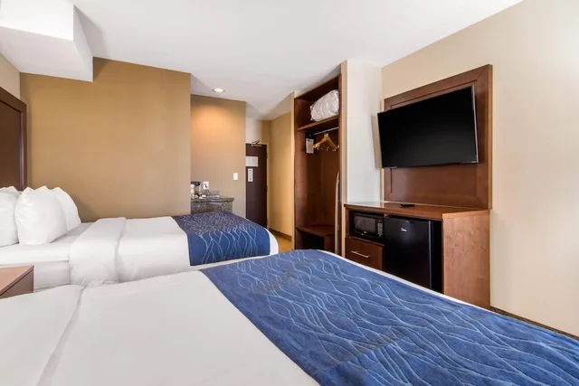 غرفة قياسية بسريرين كوين، Comfort Inn & Suites Medicine Hat Shopping Centre 4/9