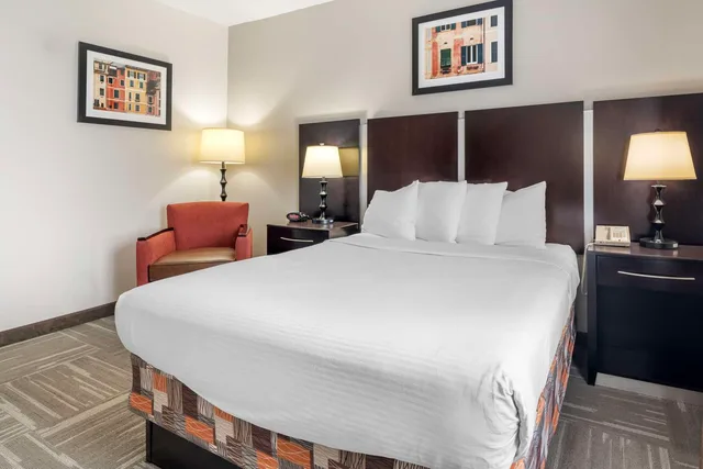 غرفة بسرير كوين لذوي الإعاقة، Best Western Mason Inn 2/3