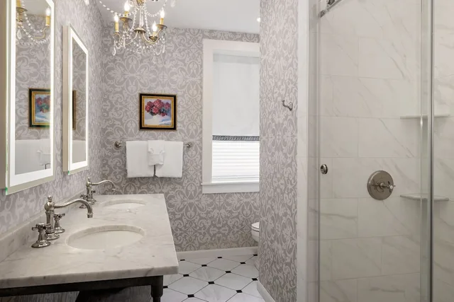 Green, Suite, King Bed، Hamilton-Turner Inn 3/3