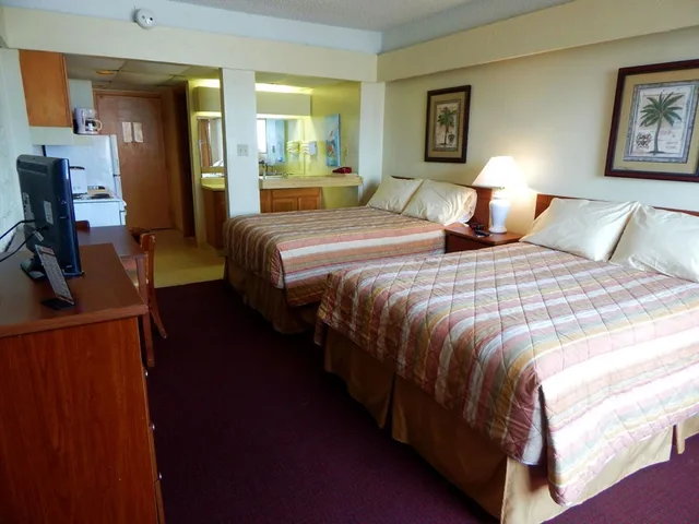 Standard, 2 Double Beds, Kitchenette, North Wing، Padre South Hotel On The Beach 1/5