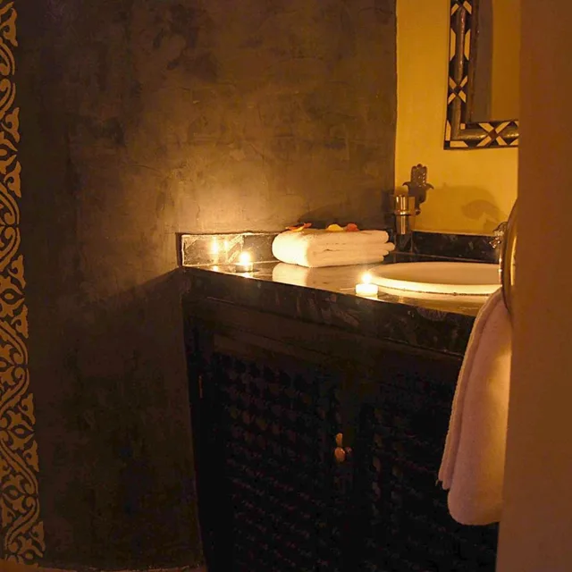 Yasmina, Double or Twin Bed, Riad Mille Et Une Nuits 6/7