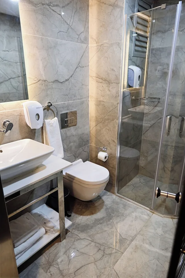 غرفة سوبيريور بسرير مزدوج أو سريرين منفصلين، Riva Hotel Alsancak 8/9