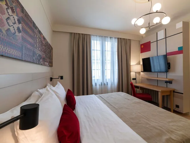 غرفة سوبيريور بسرير مزدوج، Mercure Belgrade Excelsior 2/10