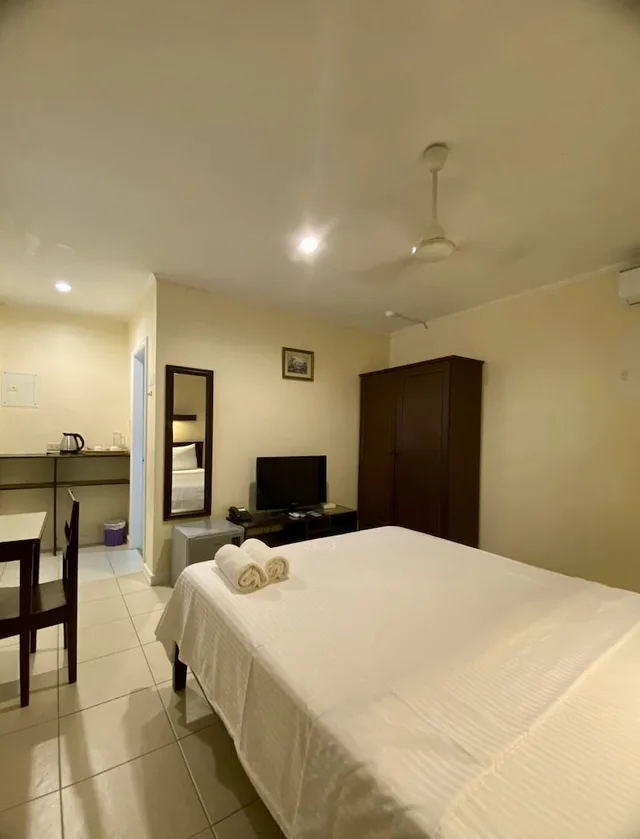 Standard, Double Bed, West Wing، Panglao Regents Park Resort 2/5