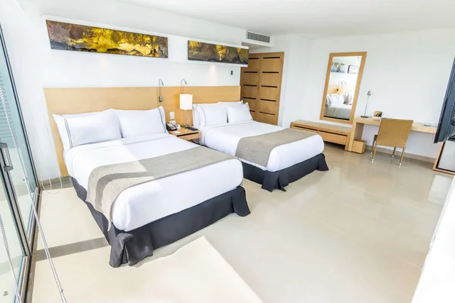 Room, 2 Double Beds, Sonesta Hotel Cartagena 3/10