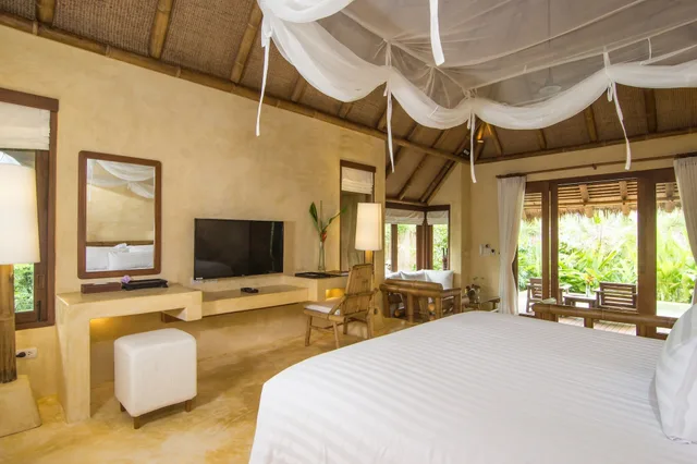 Pool, Deluxe, Villa, King Bed، High Season Pool Villa Spa 5/8