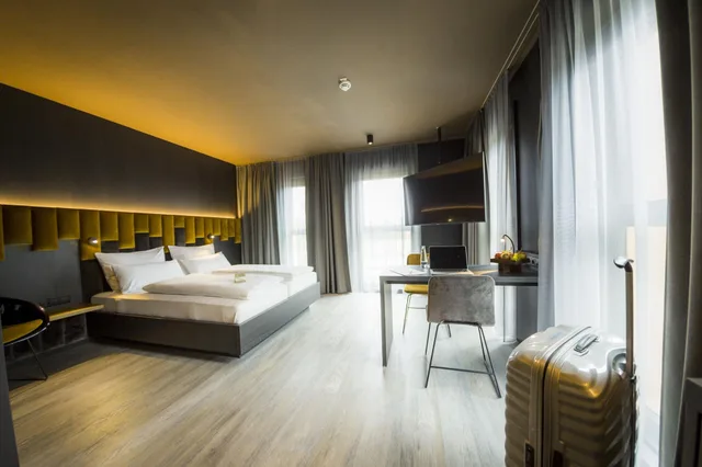 استوديو بسرير كوين، My Home My Hotel Rosenheim 1/1