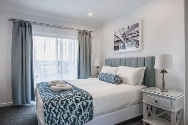 Spa, Studio, Suite, Queen Bed، The Marina Hotel 8/10