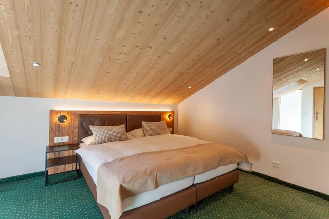 Family Suite, Attic, Mountain View، Hotel Jaegerhof 2/2