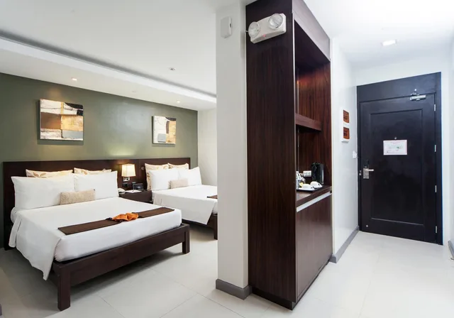 غرفة سوبيريور بسرير كينج، Fairways And Bluewater Newcoast Boracay 3/5