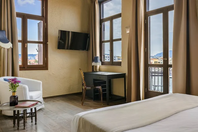 غرفة سوبيريور بسرير كينج بشرفة، Alcanea Boutique Hotel 5/7