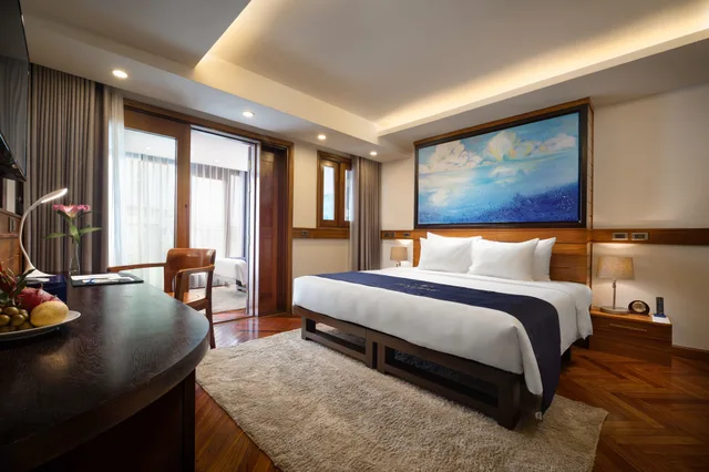 جناح عائلي بسرير كينج وسرير فردي بإطلالة على المدينة بشرفة بغرفتي نوم، Haibay Hotel 5/10