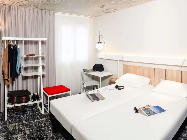 غرفة قياسية بسريرين منفصلين، Ibis Pontarlier 3/7