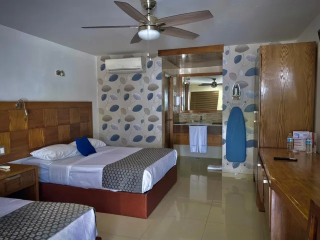 غرفة ديلوكس بسريرين منفصلين، Hotel Maioris Guadalajara 1/6