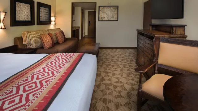 Deluxe, Studio, Queen Bed, Sofa, Club Floor، Disney Animal Kingdom Villas Jambo House 2/5