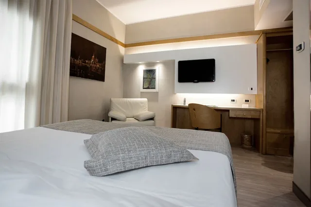 Classic, Double or Twin Bed, Park Hotel Ai Pini 8/10
