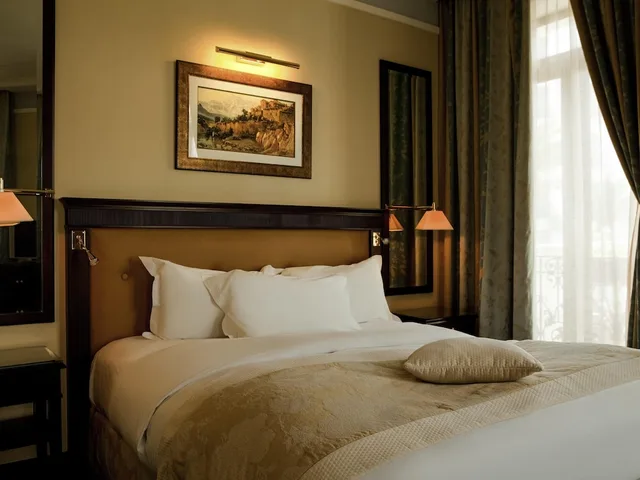 غرفة كلاسيكية بسريرين كوين، Royal Hotel Oran - MGallery Collection 1/3