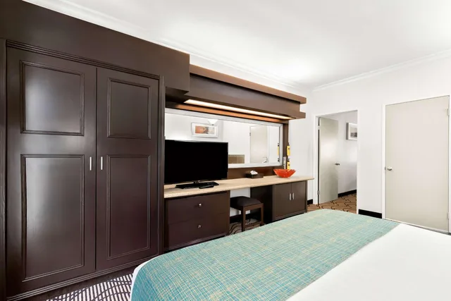 جناح بسريرين كينج، Best Western Plus Irvine Spectrum Hotel 4/6