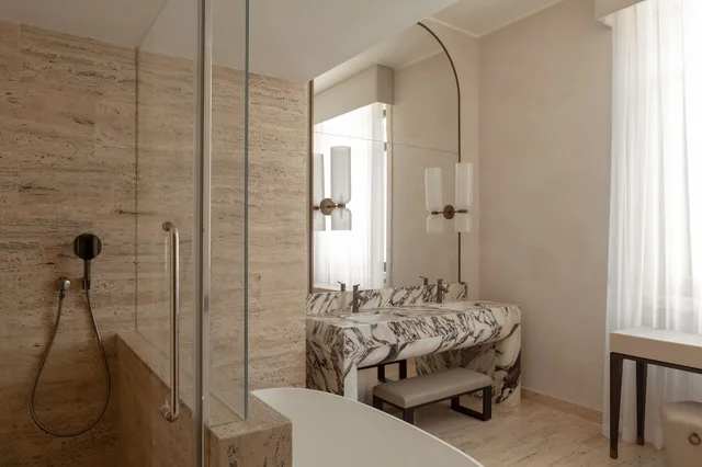 Park, Queen Bed، Park Hyatt Milano Hotel 8/8