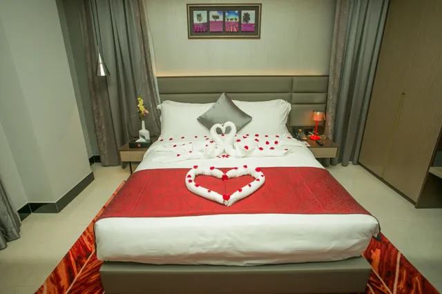 غرفة ديلوكس بسرير كوين بإطلالة على المدينة بغرفة نوم واحدة، Hotel Omni Residency 1/10