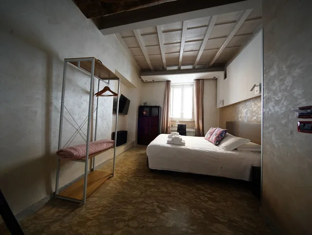 غرفة كومفورت بسرير كوين، Nerva Accommodation 2/10