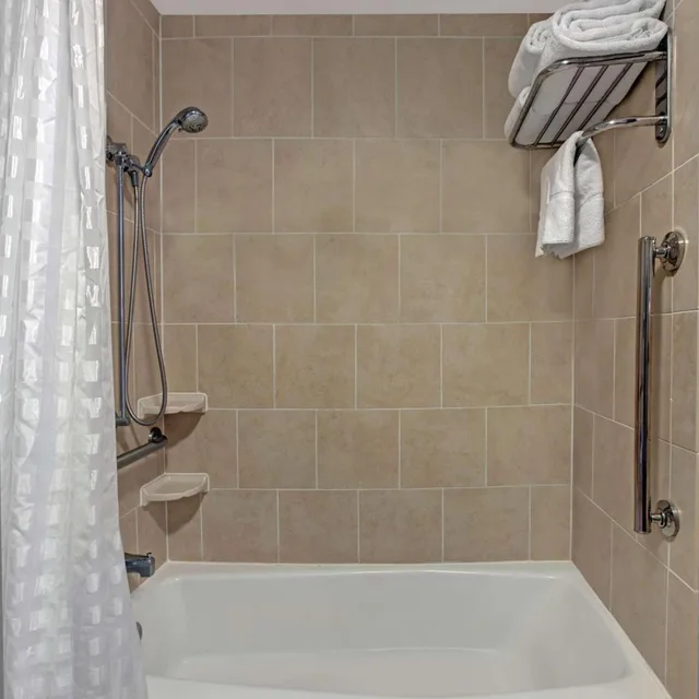 غرفة بسريرين كوين مع أريكة لذوي الإعاقة، Hyatt Place Jackson/ Ridgeland 3/3