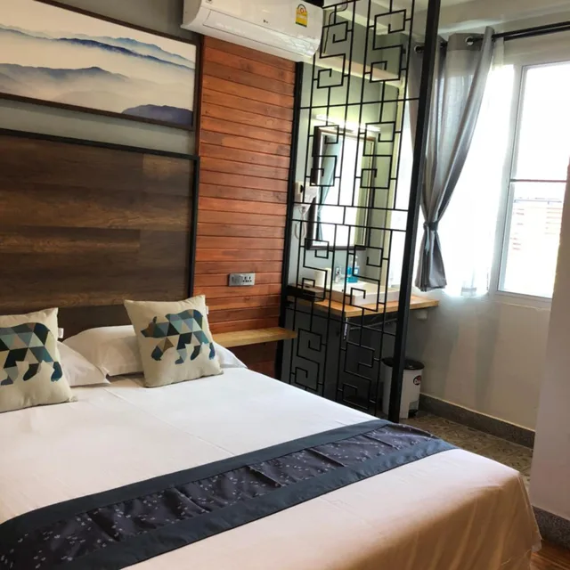 Standard, Double Bed, Building B، Celosia Chiang Mai 1/9