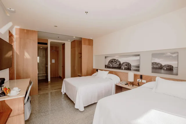 غرفة ديلوكس بانورامية بإطلالة على البحر، Hotel Mio Vallarta - Adults Only 2/8