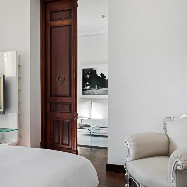 جناح، Hospes Puerta de Alcala 6/7