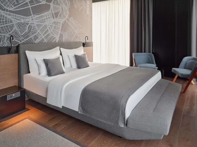 غرفة ديلوكس بسرير مزدوج، Movenpick Zagreb 1/9