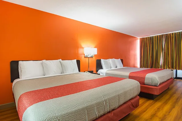 غرفة بسريرين كوين، Motel6 Cleveland, TN 4/7