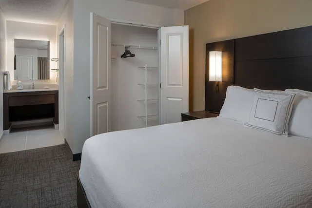 جناح بسريرين كوين بغرفتي نوم، Sonesta Es Suites Fairfax Fair Lakes 2/10