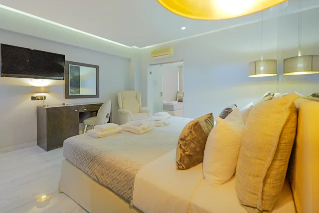 جناح عائلي بإطلالة على المسبح، Hotel Tropical 5/9