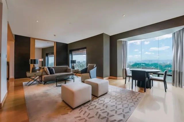 Lifestyle, Suite, King Bed، Hilton Kuala Lumpur 4/9