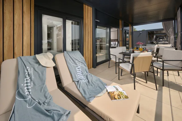 2 Bedrooms, Luxury, Mobilehouse, Terrace، Aminess Style Camping Atea Glamping & Holiday Homes 5/8