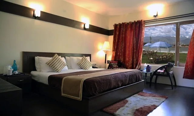 Deluxe, Double Bed, Hotel Ladakh Himalayan Retreat 2/5