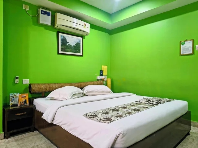 غرفة تنفيذية بسرير كينج، Rains Inn 7/10