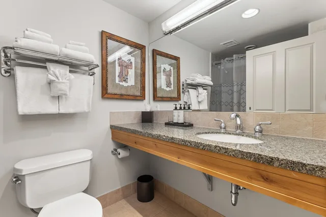 2 Bedrooms, Condo, 1 King and 2 Queen Beds, 2 Bathrooms, Sofa, The Steamboat Grand 2/3