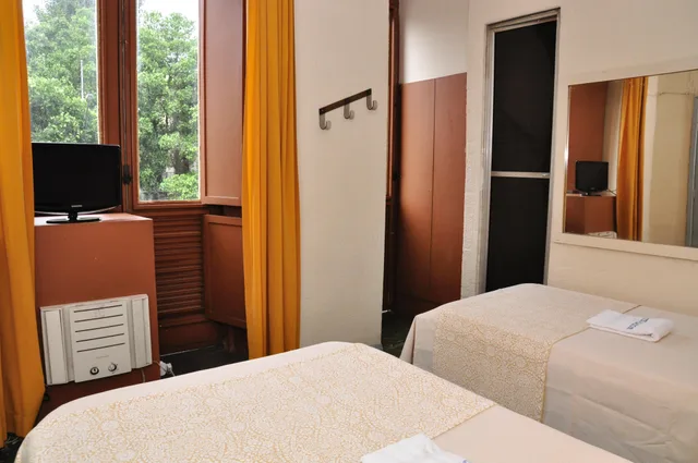 غرفة قياسية ثلاثية، HOTEL RIAZOR 3/5