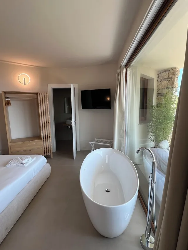 غرفة سوبيريور بسرير كوين بإطلالة على البحر، Il Nido Resort 8/8