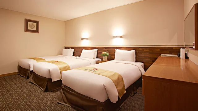 غرفة ثلاثية بثلاثة أسرّة، Hotel Skypark Myeongdong I 7/8