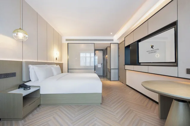 جناح بسرير كوين بإطلالة على المدينة، Rezen Longuu Hotel (Guangzhou Baiyun Airport Cultural Tourism City) 1/6