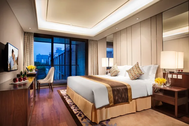 شقة تنفيذية بـ3 غرف نوم، Ascott Heng Shan Shanghai 1/2