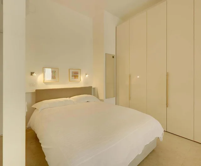 استوديو بشرفة، Milan Apartment Rental 1/2