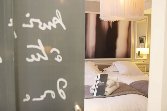 Room, 2 Beds, Hotel Litteraire Le Swann, Bw Premier Collection 5/6