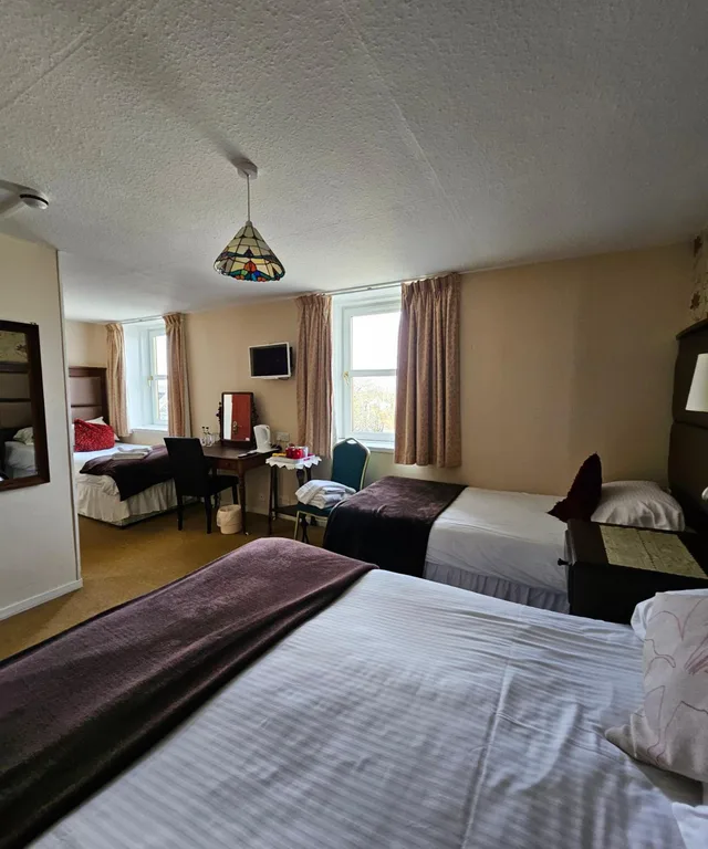 غرفة رباعية، Station Hotel Portsoy 2/6