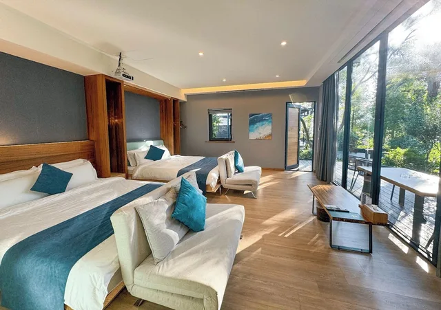 Gallery, Quadruple, 2 King Beds, Garden View، Villa Loherb 7/10