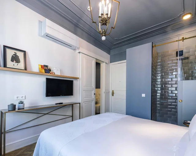 Deluxe Room with Balcony, The Soul Istanbul Hotel 2/3
